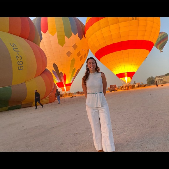 Meet your Posher, Christina - Picture 2 of 3